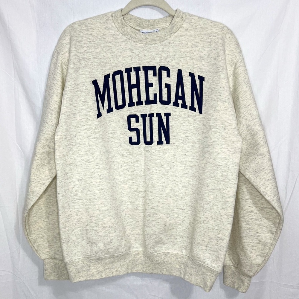Champion Mohegan Sun Heather Cream Crewneck Sweatshirt, Size M
